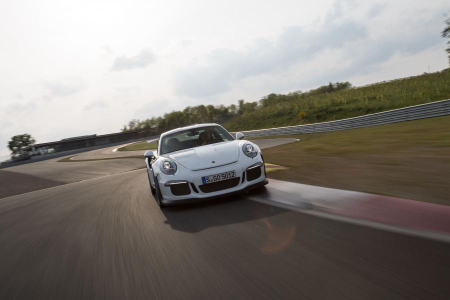  Porsche 911 GT3 RS 2015 года  (фото 17 из 25)